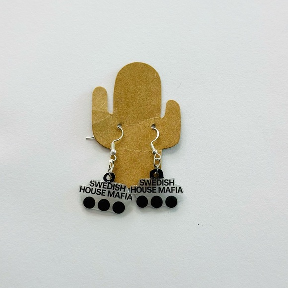 Swedish house mafia earrings - Picture 3 of 3